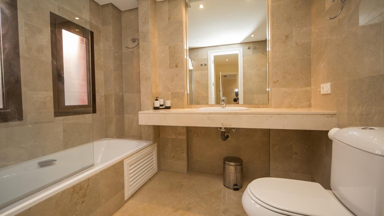 Coto Real Khios 102 Apartment มานิลบา ภายนอก รูปภาพ